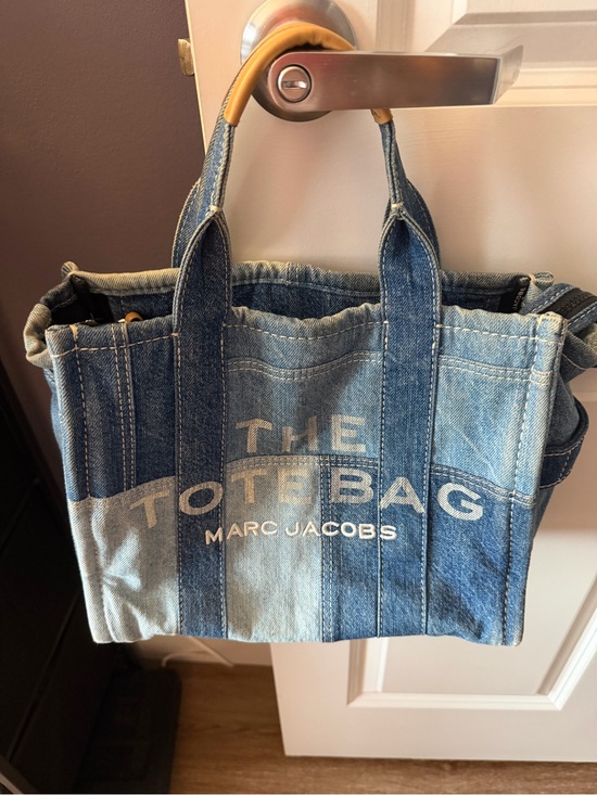 Marc Jacobs Handbags - Marc Jacobs Two-Tone Denim The Tote Bag - Blue